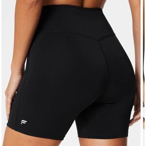 Fabletics Anywhere Motion365+ High-Waisted 6'' Short Black XS S NWT in packaging